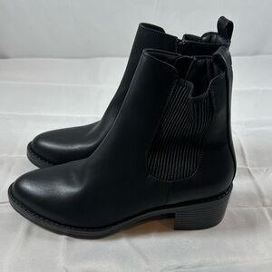 Sonoma Women’s Black Boots